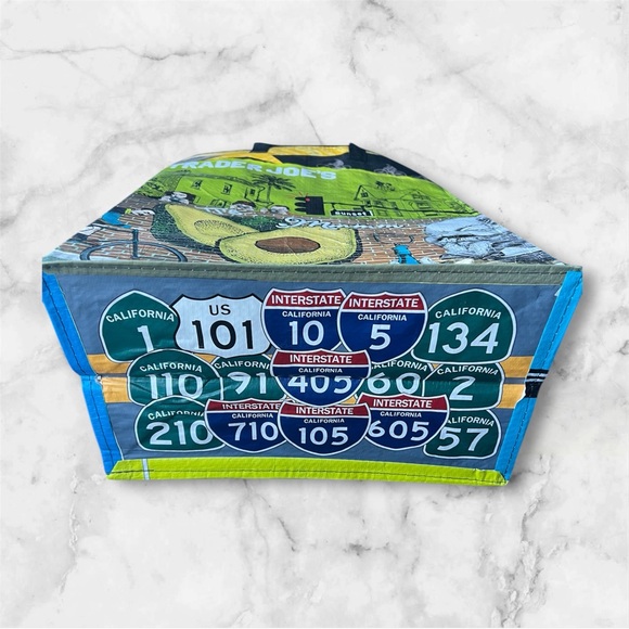 Trader Joes Southern California Avocado Reusable Shopping Tote Bag 15x11” - Picture 3 of 3